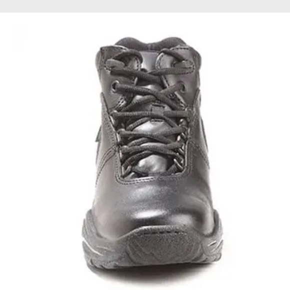 Reebok Women's Postal Certified Leather Chukka Boot - Picture 4 of 7